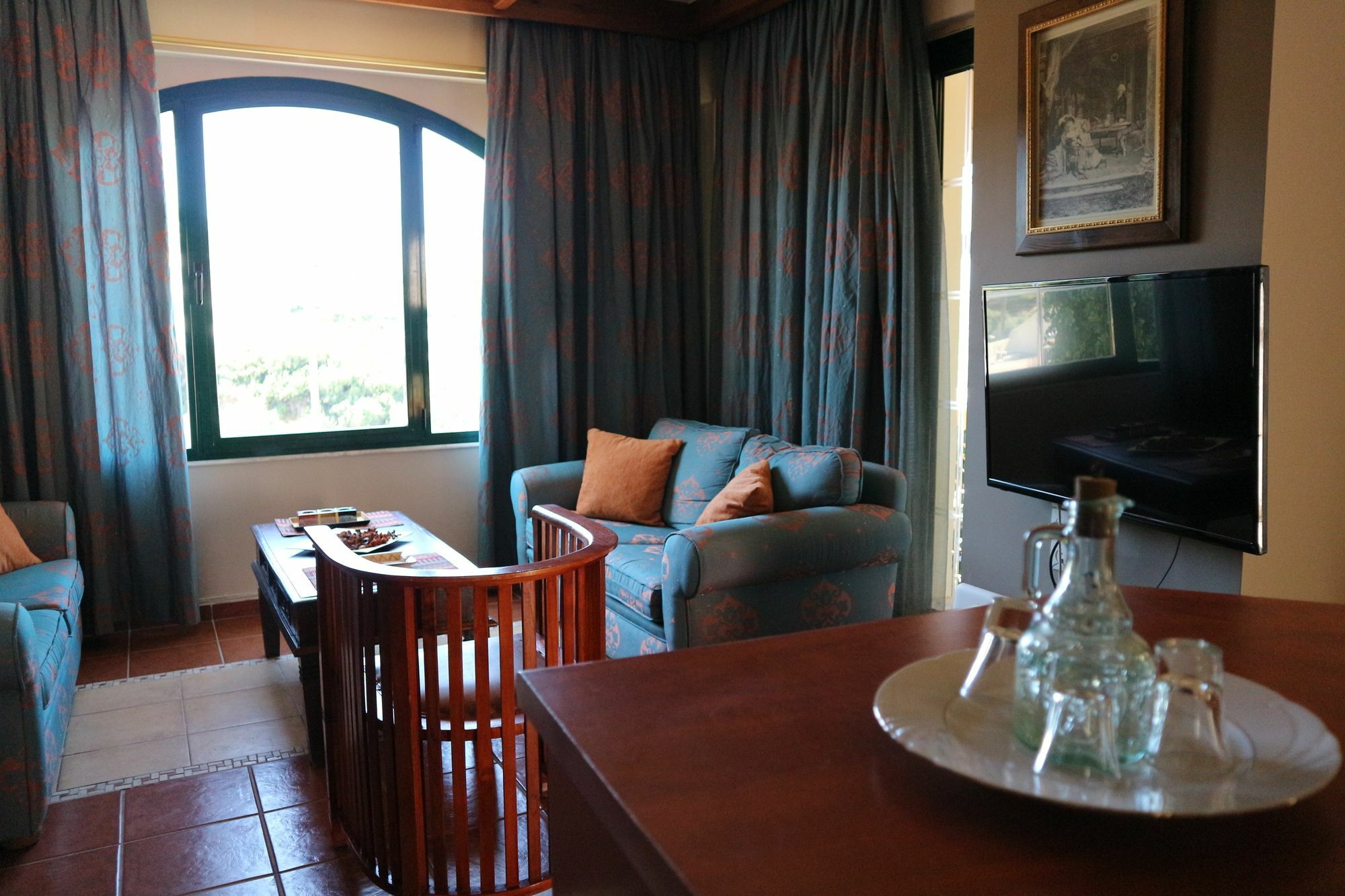Orsalia Luxury Suites ปลาเตเนียส ภายนอก รูปภาพ